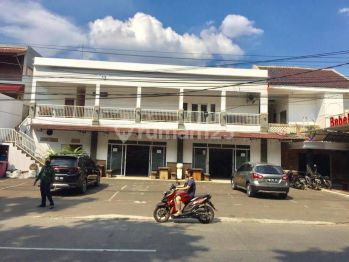 Di Jual Di Lenteng Agung Ex Restoran Bebek Abah + Bangunan Ruang Usaha 447 m SHM