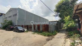 Gudang Dalam Tahap Bangun di Kav Dpr Cipondoh Tangerang