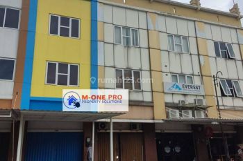 Dijual Cepat Ruko 3 lantai di Ruko Golden Boulevard