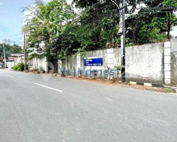 Cipinang Cempedak. Rumah Lama Hitung Tanah. Luas 679 (770). Premium Area