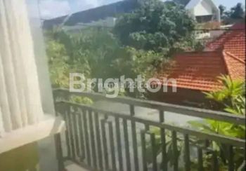 Rumah 2 Lantai, Lokasi Strategis dan Asri di Pemogan Denpasar Selatan.
