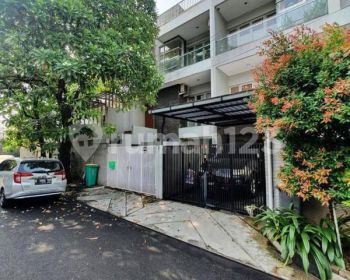 Disewakan Rumah Modern Furnished Di Pondok Indah