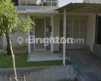 RUMAH 1 LANTAI WOODLAND CITRALAND SURABAGA
