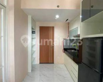 Disewakan Apartemen Puncak Dharmahusada Full Furnished, Surabaya