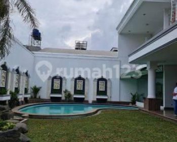 Dijual hitung tanah saja: Rumah 2 Lantai di MAINROAD Mekar Makmur, Perumahan