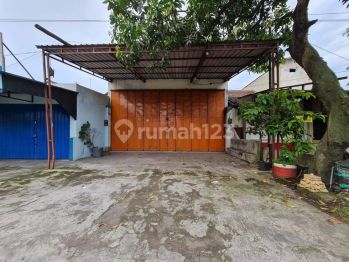 Gudang strategis jalan raya bypass klaten