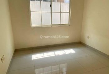 Sewa rumah 2 lantai minimalis dan sederhana