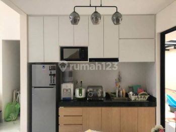 Dijual  Rumah 3 Lantai Furnished Di Jakarta Garden City Cakung