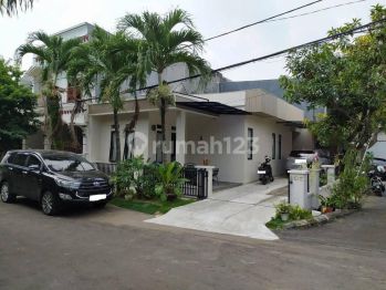 Rumah Renovasi Murah LT 202 Meter Posisi Hook Dalam Perumahan Villa Dago