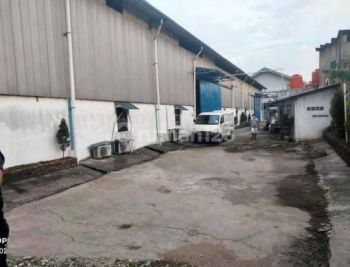 Gudang Strategis Pangkalan Narogong Bekasi