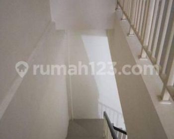 Ruko disewakan GLC lantai 1 & 2