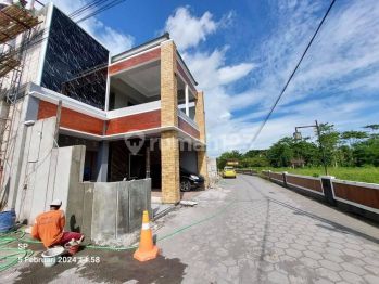 Rumah Asri Murah Dengan Sisa Tanah Luas Sentul City