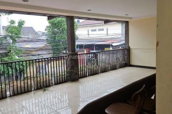 KANTOR/RUANG USAHA EX CAFE TENGAH KOTA DI SRIWIJAYA SAYAP BKR