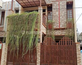 Dijual Rumah Baru Full Furnished di Duren Sawit Jakarta Timur