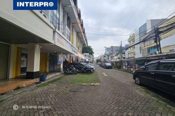 Ruko di Red Top Square Pecenongan Gambir Jakarta Pusat