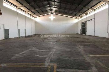 Gudang Akses Kontainer di Kopo Bandung