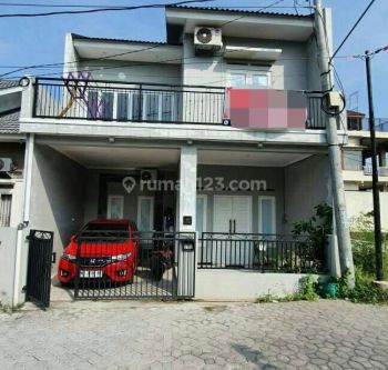 Rumah Bagus 2lantai Modern Dekat Kampus Gumpang Sukoharjo