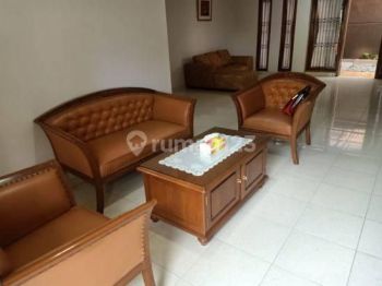 Rumah Dijual Asri di Pondok Hijau Lokasi Strategis