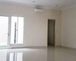 thumbnail-disewakan-rumah-semi-furnished-bagus-di-pelican-gading-serpong-7