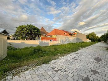 Tanah Di Condongcatur Jejer Polda DIY, RS JIH