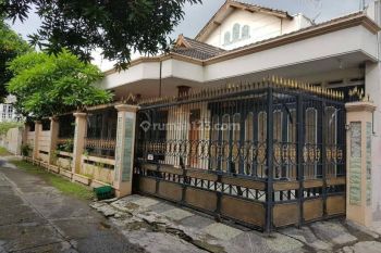 Rumah mewah pusat kota dekat singosaren solo