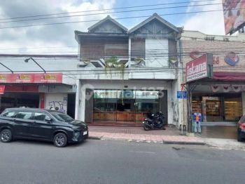 DIJUAL  RUANG  USAHA LOK  STRATEGIS