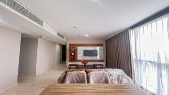 Apartemen Ciputra World Jakarta 2+1 Bed Room