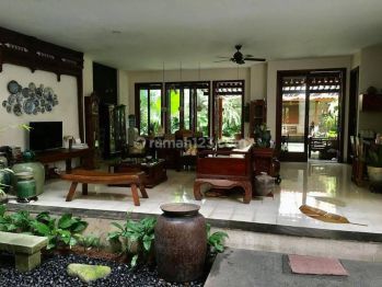 Dijual Murah Rumah Asri Permata Hijau Siap Huni Bagus