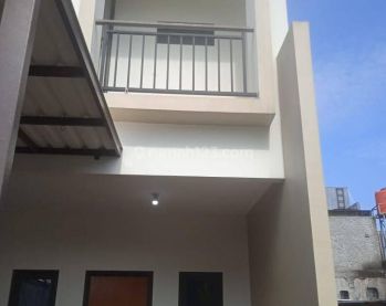 kan Rumah 2 Lantai Taman Holis Indah I Bandung