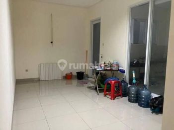 Rumah 2 Lantai Residence One BSD Serpong Bagus SHM Siap Huni