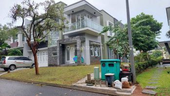 Rumah di Jual delatinos bsd tangerang  selatan