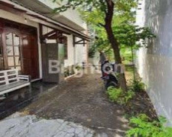 RUMAH  DI GAYAMSARI UNTUK TEMPAT TINGGAL / USAHA