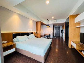 Intercon Studio With Balcony 43 m² Kemang Village