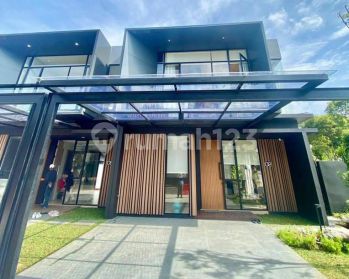 Rumah 2 Lantai Modern Stylish Di Lippo Central Karawac Tangerang