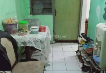 Jual tanah bonus rumah lt138/90 hrg499jt di komplek Riung Bandung kota