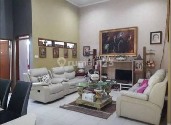 Cepat Hunian Nyaman Lokasi Stategis di Komplek Batununggal Indah Bandung