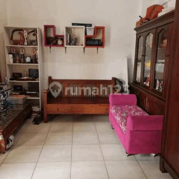 Rumah 2 Lantai Lokasi Strategis Di Cempaka Putih Jak Pus R1763