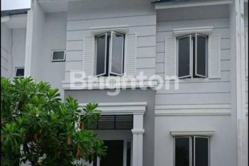 RUMAH MINIMALIS DUA LANTAI DI PERUMAHAN GRAND CITY