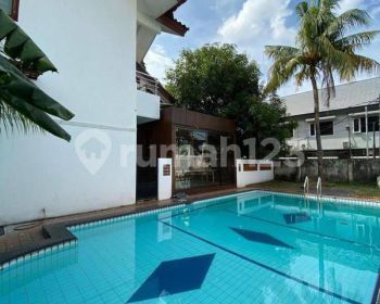 Rumah Mewah di Kemang Timur Jakarta Selatan