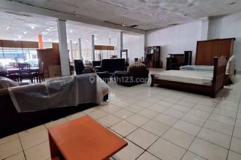 Dijual Ruang Usaha Strategis Pusat Kota di Jalan Sunda Bandung