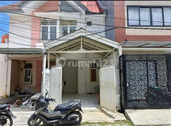 Rumah disewakan di Taman palem lestari, Jakarta Barat