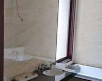 Rumah 2 Lantai di Setra duta Baru SHM