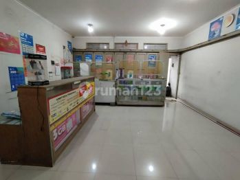 Disewakan Ruko 3 Lantai Taman Kopo Indah 1 Mainroad