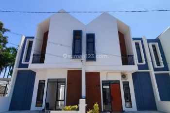 RUMAH MURAH MEWAH STRATEGIS SIAP HUNI TANPA DP0% CUKUP BOKINGSAJA