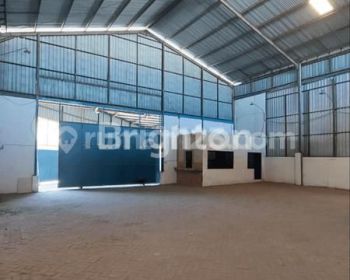 GUDANG SIAP PAKAI MARGOMULYO SURABAYA BARAT BEBAS BANJIR