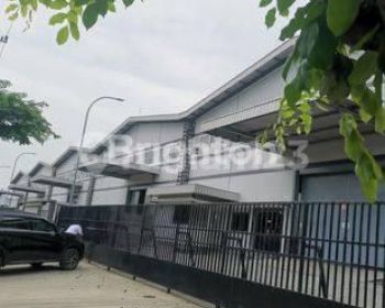 GUDANG ISTIMEWA DI LOKASI PREMIUM