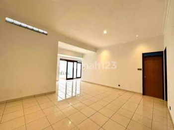 Disewakan Rumah Terrawat Di Mekar Wangi