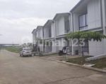 thumbnail-dikontrakkan-rumah-2-lantai-3-kt-full-furnished-di-karawang-4