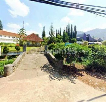 VILLA LUAS HITUNG TANAH SAJA DI JANTUNG KOTA BATU
