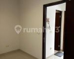 thumbnail-disewa-rumah-cluster-green-lake-city-2-kamar-dengan-harga-murah-2